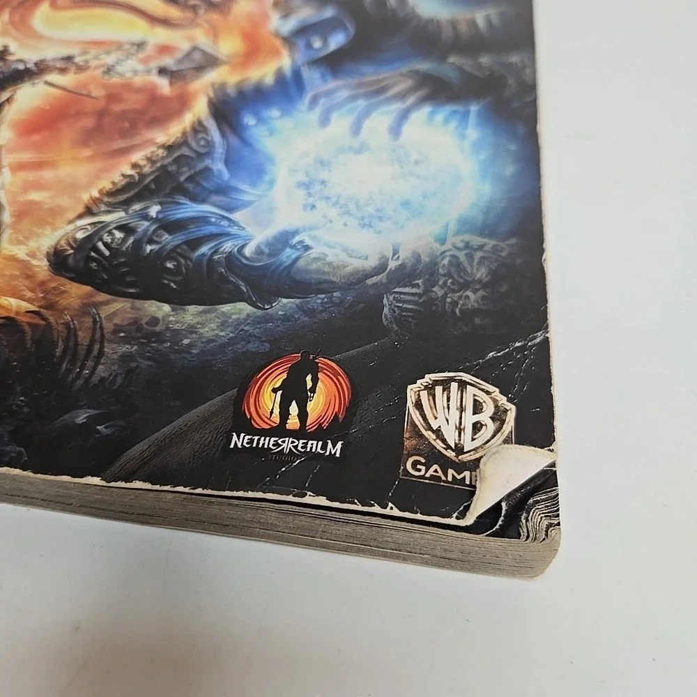 Mortal kombat 9 Prima Official Strategy Guide PS3 XBOX 360‎ with Fatality Cards